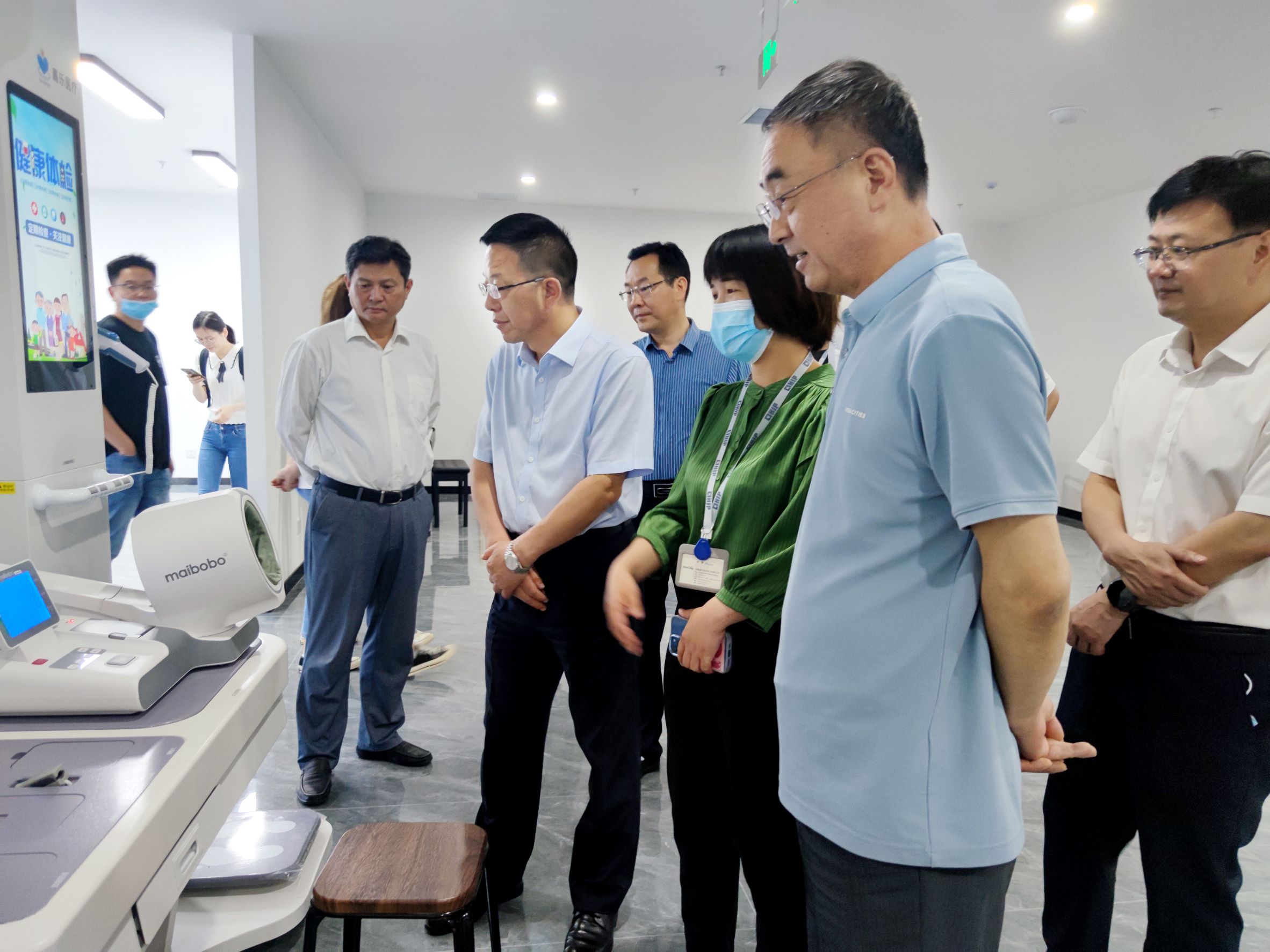 省生态环境督查组莅临尊龙中国科技 (3)